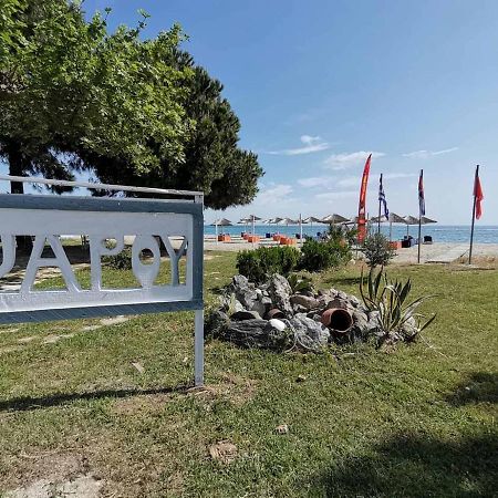 Psarou Apartments Paralía Skotínis Bagian luar foto
